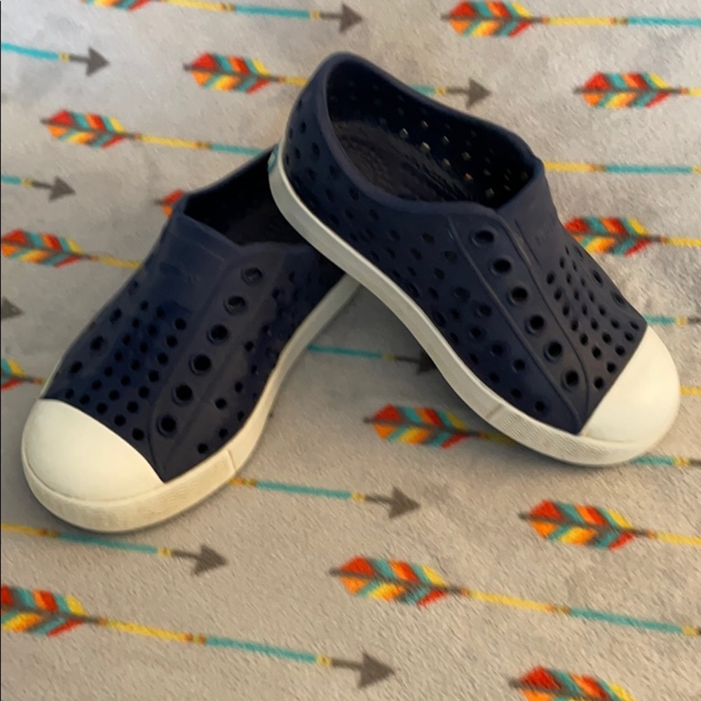 Toddler native shoes
